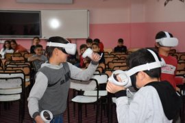 Tatvan’daki Öğrenciler Metaverse Dünyasıyla Buluşuyor