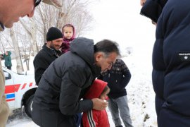 Vali Çağatay, Dilburnu Köyü ile Ovakışla Jandarma Karakolu'nu ziyaret etti