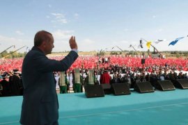 Cumhurbaşkanı Erdoğan, Malazgirt Zaferi etkinliklerine katıldı