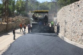 Bitlis’te Asfalt Çalışmaları Tüm Hızıyla Sürüyor