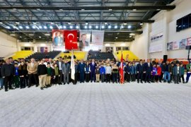 Bitlis’te Okul Sporları Satranç Turnuvası Başladı