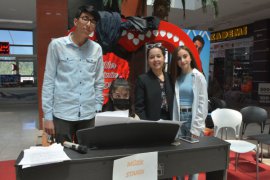 Tatvan’daki Öğrenciler Proje ve Resim Sergisi Açtı