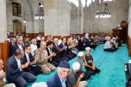 Şehitler İçin Bitlis’te Mevlid-i Şerif Programı Düzenlendi