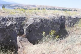 Tatvan antik kentindeki tarih gün yüzüne çıkıyor