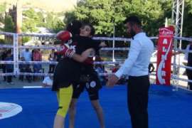 Bitlis’te “Uluslararası Muay Thai Galası” Düzenlendi