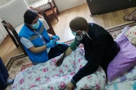 Bitlis’te hasta ve yaşlıların ihtiyaçlarını ‘Vefa Destek Grubu’ gideriyor
