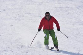 Bitlis’te Kayak Sezonu Başladı