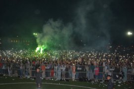 Bitlis Eren Üniversitesi'nin 'Bahar Şenlikleri' Kolpa Konseriyle Son Buldu