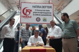 Tatvan’da “15 Temmuz” konulu fotoğraf sergisi açıldı