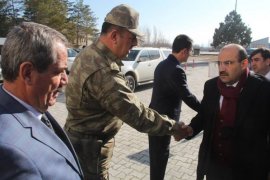 Bitlis Valisi İsmail Ustaoğlu, Adilcevaz ilçesine ziyarette bulundu