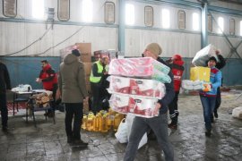 Depremzedeler İçin Bitlis Tek Yürek