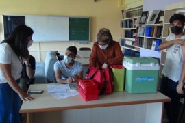 Tatvan’daki Okullarda Aşı Uygulama Çalışması Başladı