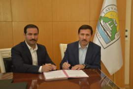 Tatvan ve Günkırı ile Karatay belediyeleri arasında ‘Kardeş Belediye’ protokolü imzalandı