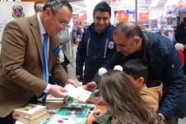 Hükümlü ve Tutuklular İçin Başlatılan Kitap Bağış Kampanyası Devam Ediyor