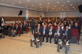 BEÜ’de Kariyer Planlama Konferansı düzenlendi