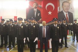 382 polis memuru Bitlis’te mezun oldu