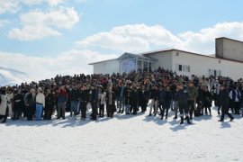 Bitlis Eren Üniversitesi Kar Festivali Düzenlendi