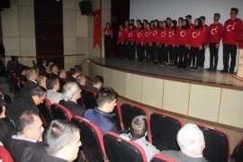 Bitlis’te İstiklal Marşı kabulünün 97. yıldönümü anma programı düzenlendi