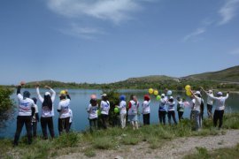 Kadınlar İle Aktivistler, Van Gölü İçin 140 Kilometre Yolu 4 Günde Yürüdü