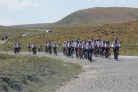 Bitlis Nemrut’tan, Adıyaman Nemrut’a Bisiklet Turu Düzenlendi
