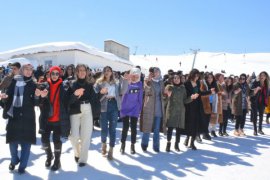 BEÜ Tarafından Kampüste ‘Kar Festivali’ Düzenlendi