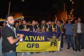 Tatvan Genç Fenerbahçeliler, Emine Bulut cinayetine tepki gösterdi