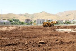 Bitlis'te 2 Büyük Park İnşa Ediliyor