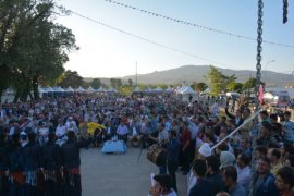 Tatvan fuarı açılışına yoğun katılım