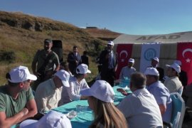 Bitlis Eren Üniversitesi Bal Hasadına Başladı