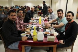 Bitlis’teki Sağlık Çalışanları İftar Yemeğinde Buluştu