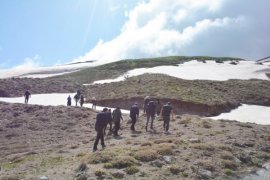 Nemrut Dağı ile Nemrut Kalderası'nın Jeopark Ağı'na Dahil Edilmesi İçin Yapılan Çalışmalar Sürüyor
