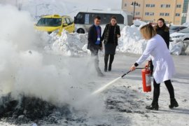 Tatvan Devlet Hastanesi’nde Yangın Söndürme Tatbikatı gerçekleştirildi