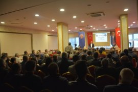 Türk-İş Başkanı Atalay, Tatvan’da düzenlenen İşçi Eğitim Semineri’ne katıldı.