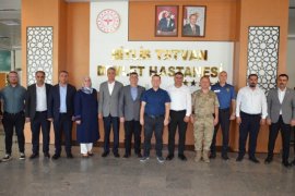 Kaymakam Demirer, Tatvan Devlet Hastanesindeki Şehit ve Gazi Birimini İnceledi