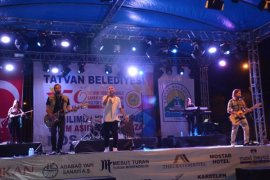 Grup Gripin Tatvan’da konser verdi