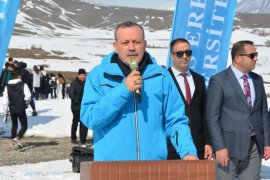 Bitlis Eren Üniversitesi Kar Festivali Düzenlendi