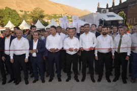 Büyük Bitlis Buluşmaları görkemli bir törenle başladı