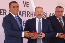 Tatvan’da cami ve misafirhane açılışı yapıldı