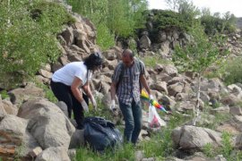 Nemrut Kalderası’nda Çöp Toplama Etkinliği Yapıldı