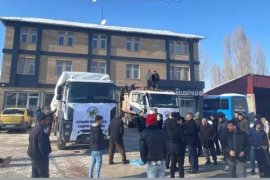 Günkırı’dan Deprem Bölgesine 2 Kamyon Yardım Malzemesi Gönderildi