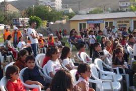 Tatvan’da Aile Parkı Açılışı ve Mahalle Konağı Temel Atma Töreni Gerçekleştirildi
