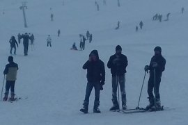 Rahovadaki kayak merkezine yoğun ilgi