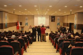 BEÜ’de 28 Şubat Darbesi ve Türkiye paneli düzenlendi