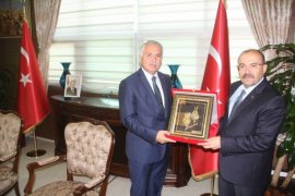 Muş Valisi Bitlis’i ziyaret etti