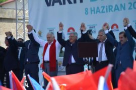 Başbakan Binali Yıldırım Bitlis’te