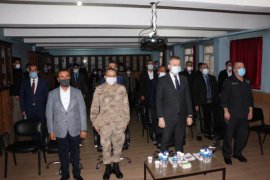 Hizan’da 'İstiklal Marşı’nın Kabulü ve Mehmet Akif Ersoy’u Anma Günü' Kutlandı