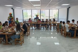 Bitlisli gönüllüler çocuklar için etkinlik düzenledi
