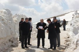 Nemrut Dağı’nda yol açma çalışması