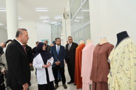 BEÜ Sürekli Eğitim Merkezi’nde El Sanatları, Giyim Üretim ve Harik Sergisi Açıldı
