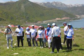 Kadınlar İle Aktivistler, Van Gölü İçin 140 Kilometre Yolu 4 Günde Yürüdü